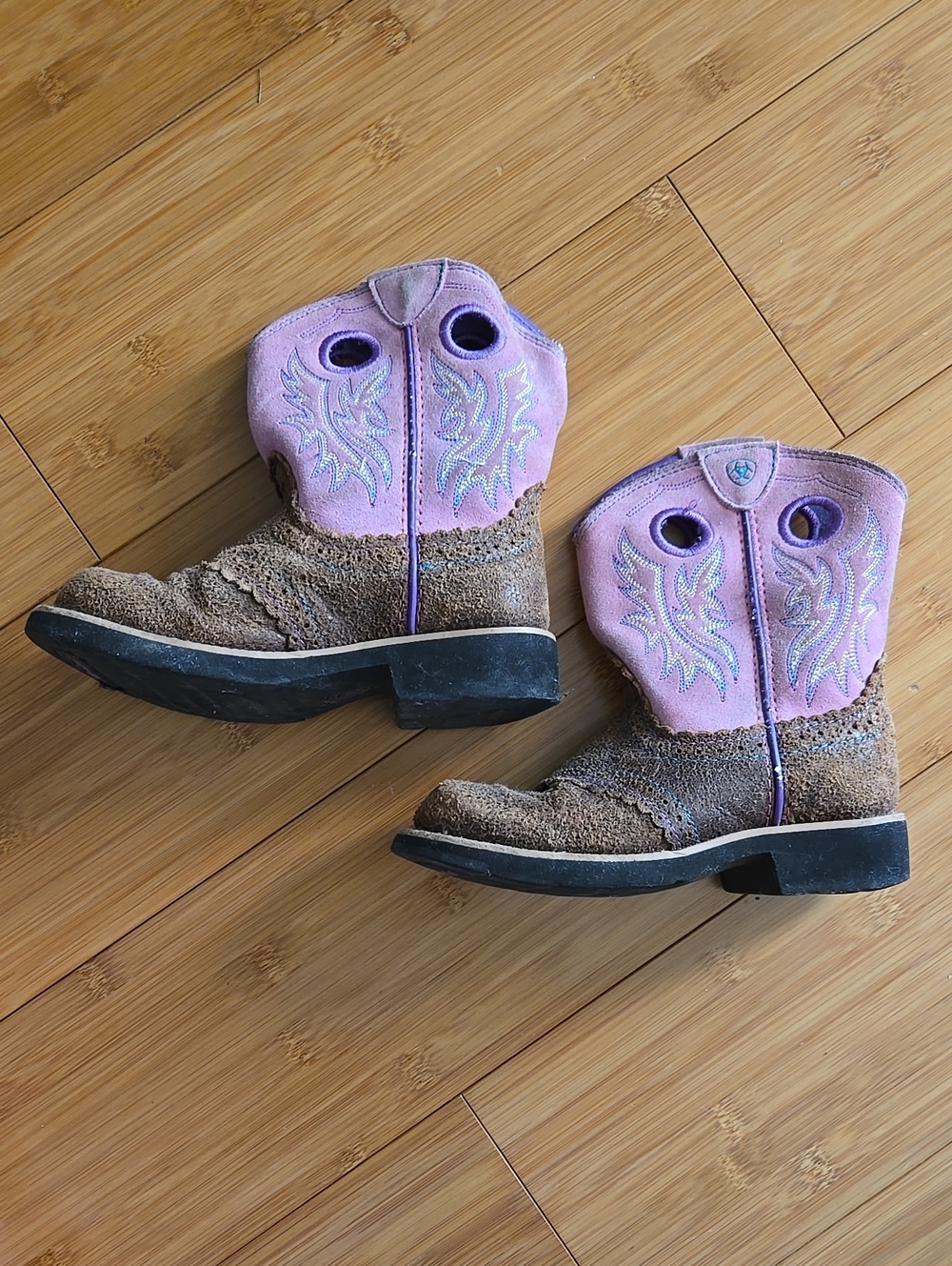 Girls Ariat Fat Baby Pink Boots - 11